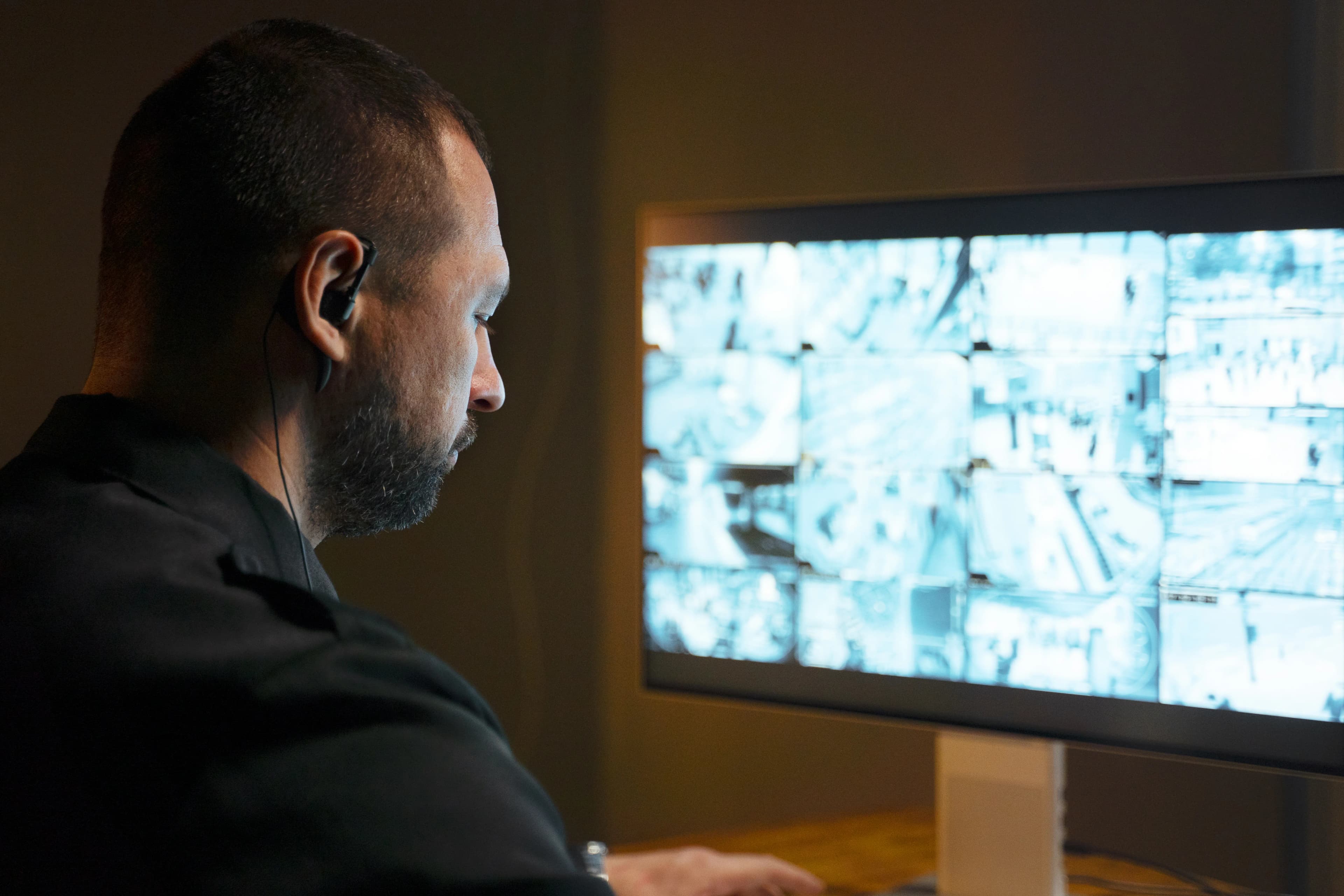 Ez nem a dzsungel – így parkolj biztonságosan a reptér közelében